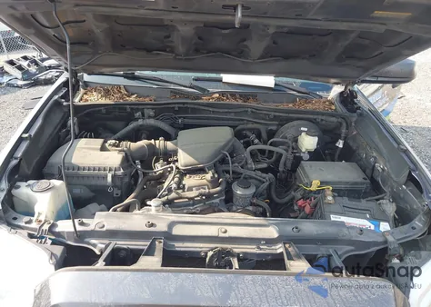 2016 Toyota Tacoma Access Cab/Sr/Sr5 z USA, uszkodzony, nr VIN 5TFSX5EN6GX043622